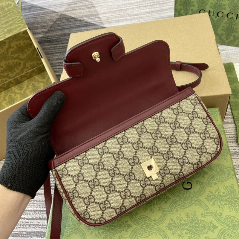 Gvc*1 horsebit bags